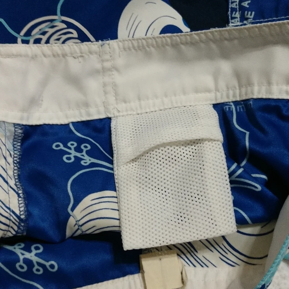 Men's American Eagle Outfitters Board Shorts Size 32